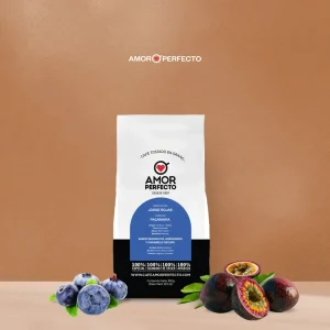 Jorge Rojas Pacamara coffee Amor Perfecto